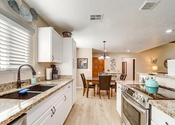 Mtn-view W/ Hot Tub Access In Sedona! Sedona